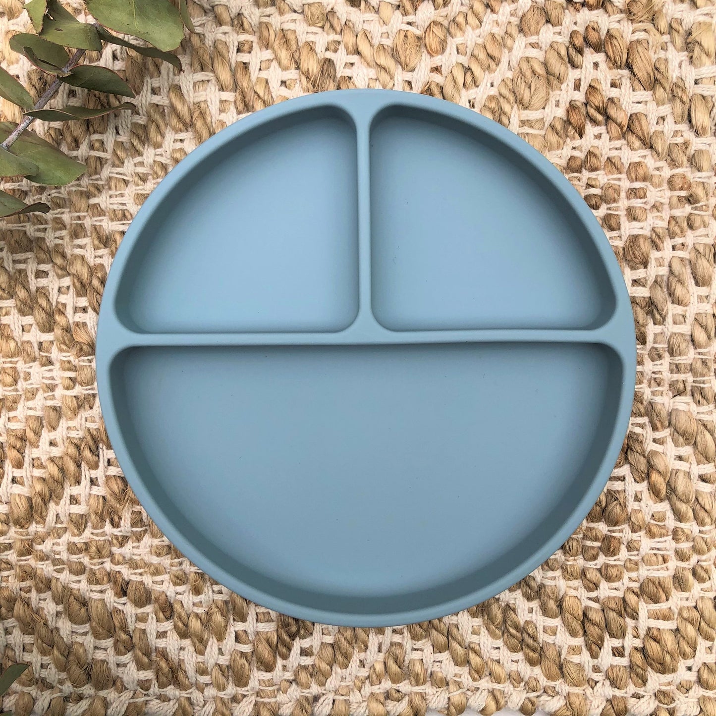 Calf & Crew Suction Divider Plate & Beechwood Spoon - Baby Blue